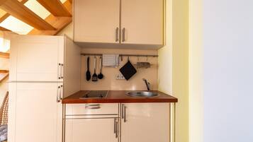 Apartment | Private kitchen | High chair