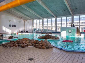 House | Pool - Apartment in Vederso Park- Shared Kitchen (Ulfborg)