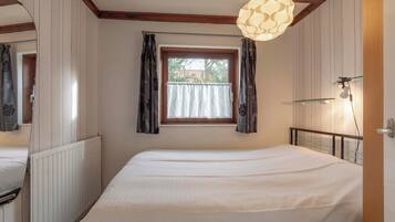 House | 2 bedrooms, individually furnished