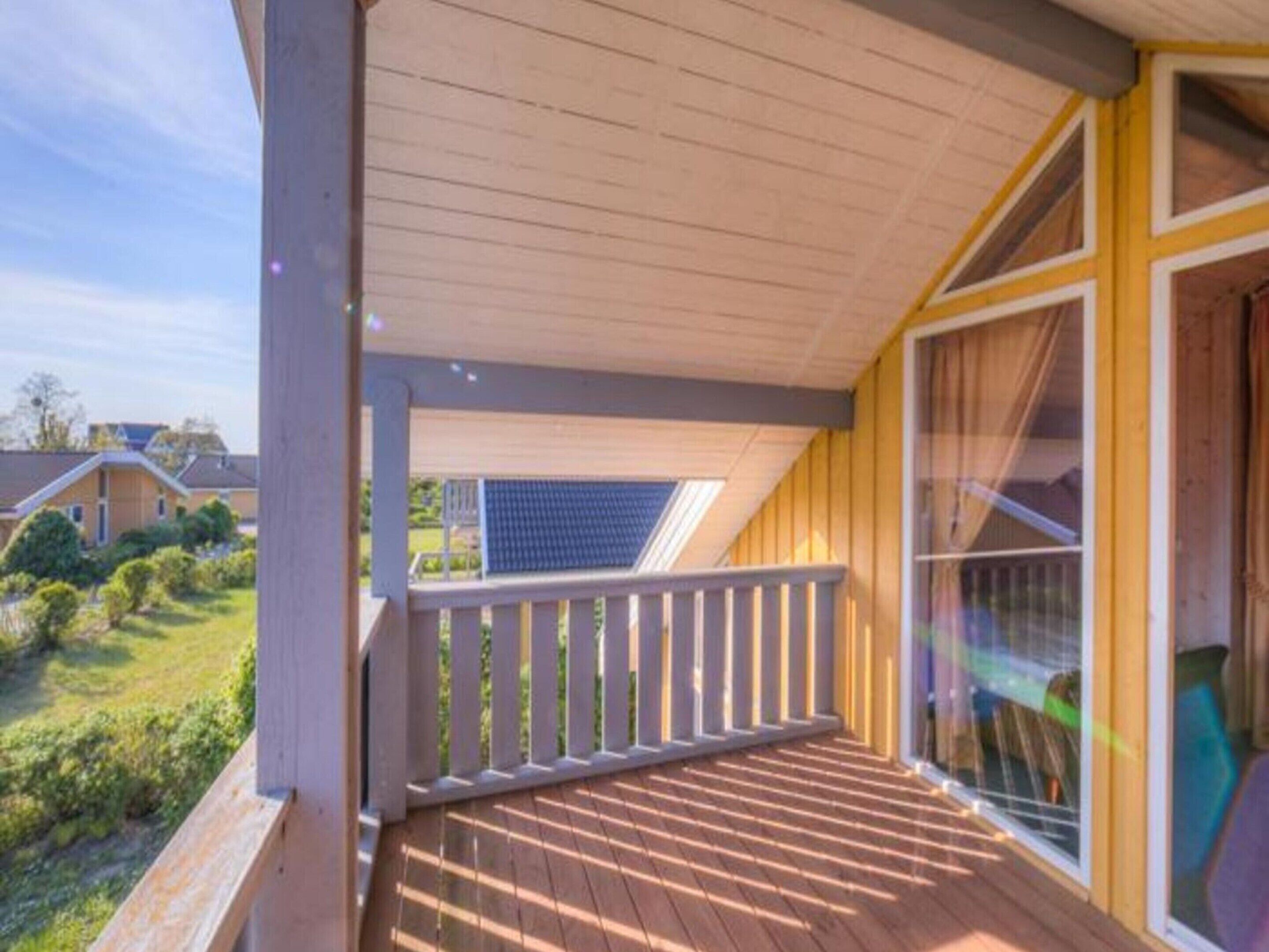 House | Balcony