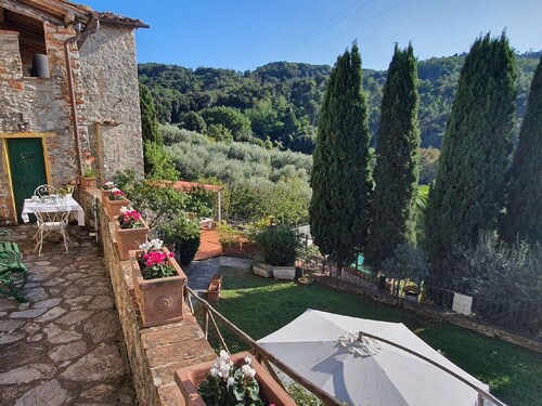 Stone House in Chiatri With Lake Views