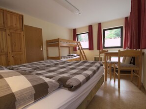 House | 9 bedrooms, individually furnished - Ferienhaus Schiefertal, Wieda (Walkenried)