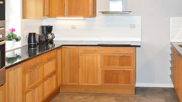 House | Private kitchen
