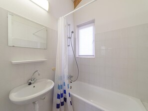 House | Bathroom - Spacious Holiday Home With Sauna Near Beach (Wemeldinge)