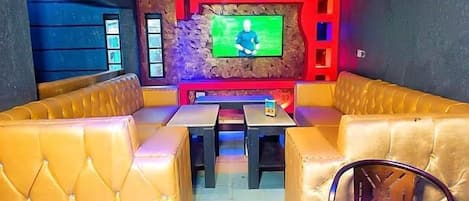 Sports bar