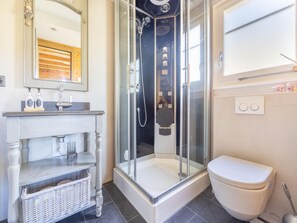 House | Bathroom - Chalet in Fiesch Near Aletsch Glacier (Fiesch)