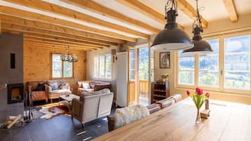 House | Tempat makan