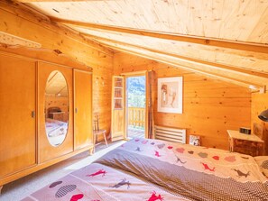 Hus | 6 sovrum, unika möbler och sängkläder