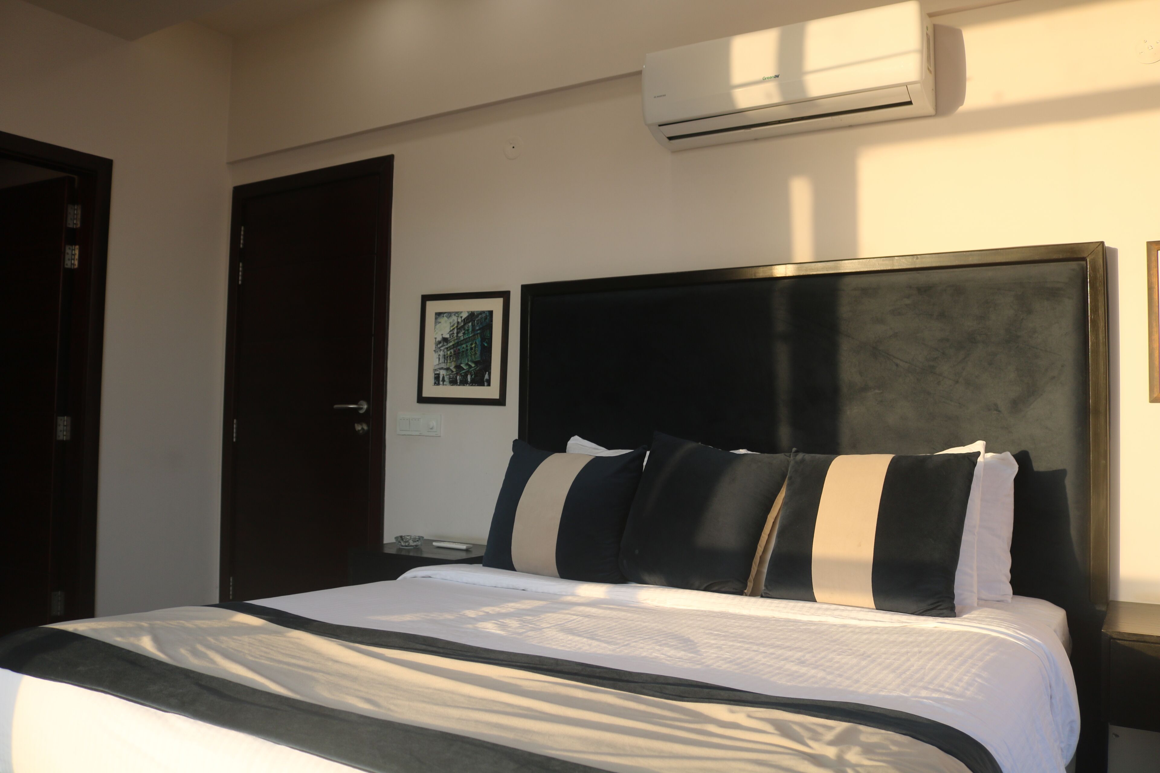 Departamento Deluxe | Escritorio y wifi gratis 