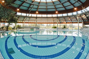 Pool - Ferienwohnungen im Seepark Sellin (Sellin)