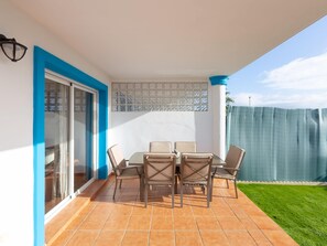 Exterior - Sunny Flat With Pool & Garden (Estepona)