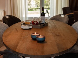 House | Dining - Cozy Forest-edge Getaway (Sondel)