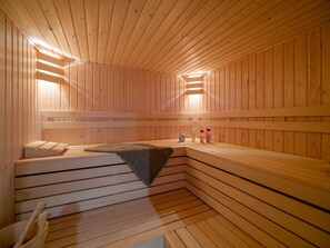 House | Property amenity - Villa in Friesland Near Slotermeer Lake (Sondel)