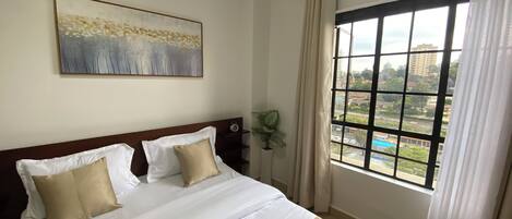 1 غرفة نوم ومكتب ومكواة/لوح كي وواي فاي مجانًا