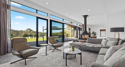 Rockleigh Retreat – rural charm and contemporary living in a stunning getaway