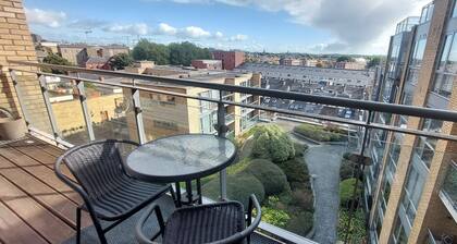 Central, Modern 2BD, 4Mins to Guinness Storehouse