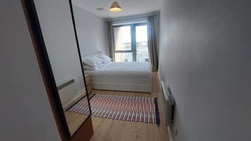 2 bedrooms, Internet, bed sheets
