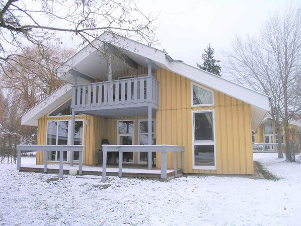 Exterior - Tolles Ferienhaus fur Familien (Mirow)