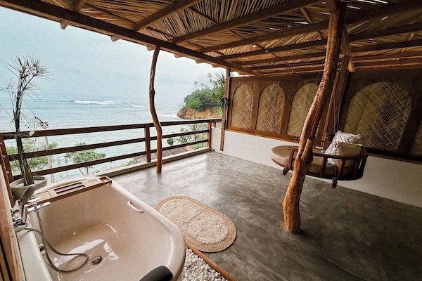 Honeymoon Double Room, 1 Queen Bed, Ocean View, Beachfront | Balcony