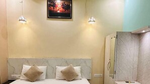 Unclassified image, 5 of 11, button - Maya Inn Paying Guest House By GRB (Varanasi)