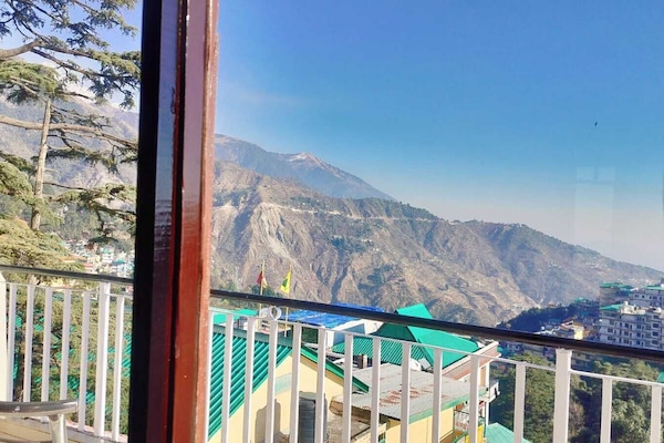 Double Room, Balcony, Mountain View