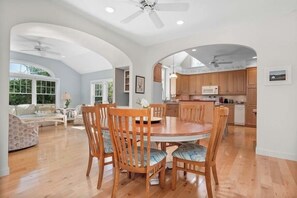 Dining - Private beach.....  Sunsets, views and great location!  RPMS154 (Dennis)