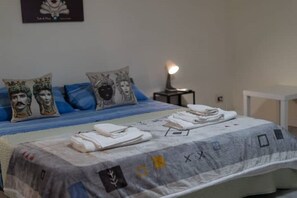 2 bedrooms, iron/ironing board, WiFi, bed sheets - Downtown Apartment  (Catania)