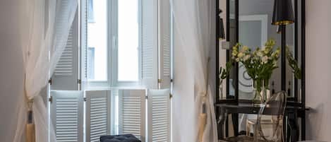 2 quartos, ferros/tábuas de passar roupa, Wi-Fi de cortesia