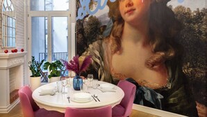 Unclassified image, 4 of 17, button - Magnifique 2-bed apartment (Kraków – Old Town)
