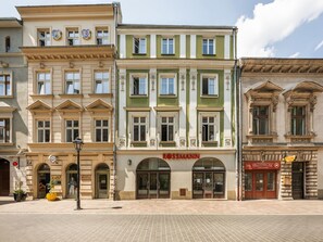 Exterior - Poppy studio with balcony (Kraków)