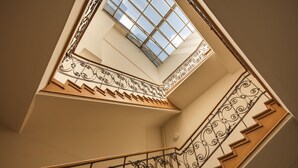 Interior - Poppy studio with balcony (Kraków)