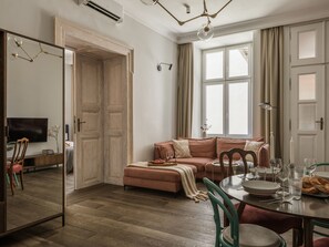 Smart TV - Apartment Pink Velvet with sauna and bathtub (Kraków)
