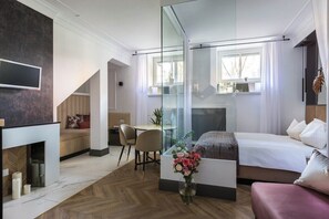 2 chambres, fer et planche à repasser, Wi-Fi, draps fournis