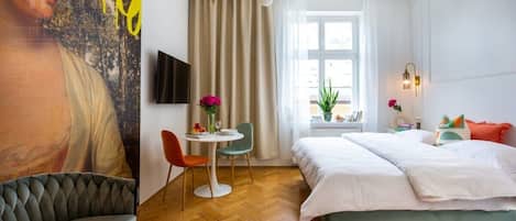 Bügeleisen/Bügelbrett, kostenloses WLAN