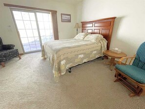 3 bedrooms, WiFi, bed sheets - Gold Mill (Hill City)