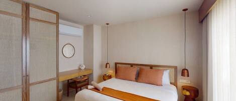 1 bedroom, desk, iron/ironing board, free WiFi