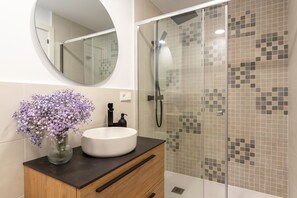 Haartrockner, Handtücher