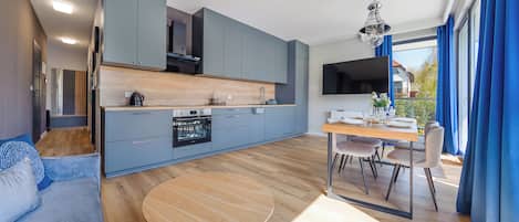 Appartement (7) | Woonruimte | Flatscreentelevisie
