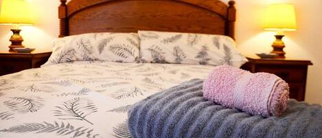 1 bedroom, iron/ironing board, WiFi