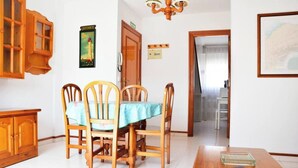 Unclassified image, 3 of 24, button - Apartamento en Somo con 2 plazas de garaje (Somo)