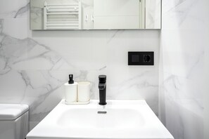 Bathroom - Apartamento Plaza de Leña Centro (Santander)