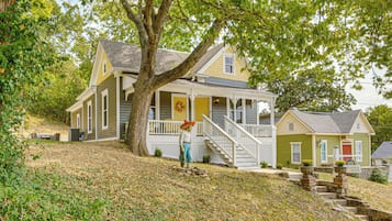 House (4 Bedrooms) | Front of property