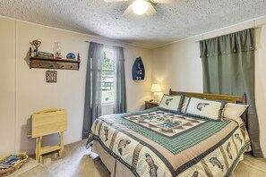 House (3 Bedrooms) | Interior - Alabama River Retreat: Dock, Fire Pit, Grill! (Camden)