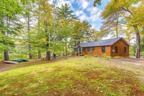 Interior - Idyllic Lakefront Cottage Near Mount Sunapee (Bradford)