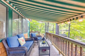 Cottage (3 Bedrooms) | Front of property
