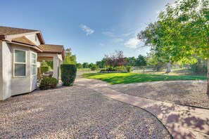 House (3 Bedrooms) | Interior - Patio & Grill: Family Home in Pueblo West (Pueblo)