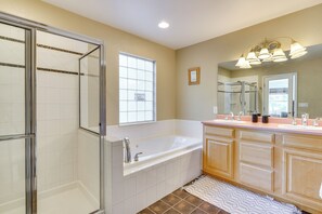 House (3 Bedrooms) | Interior - Patio & Grill: Family Home in Pueblo West (Pueblo)