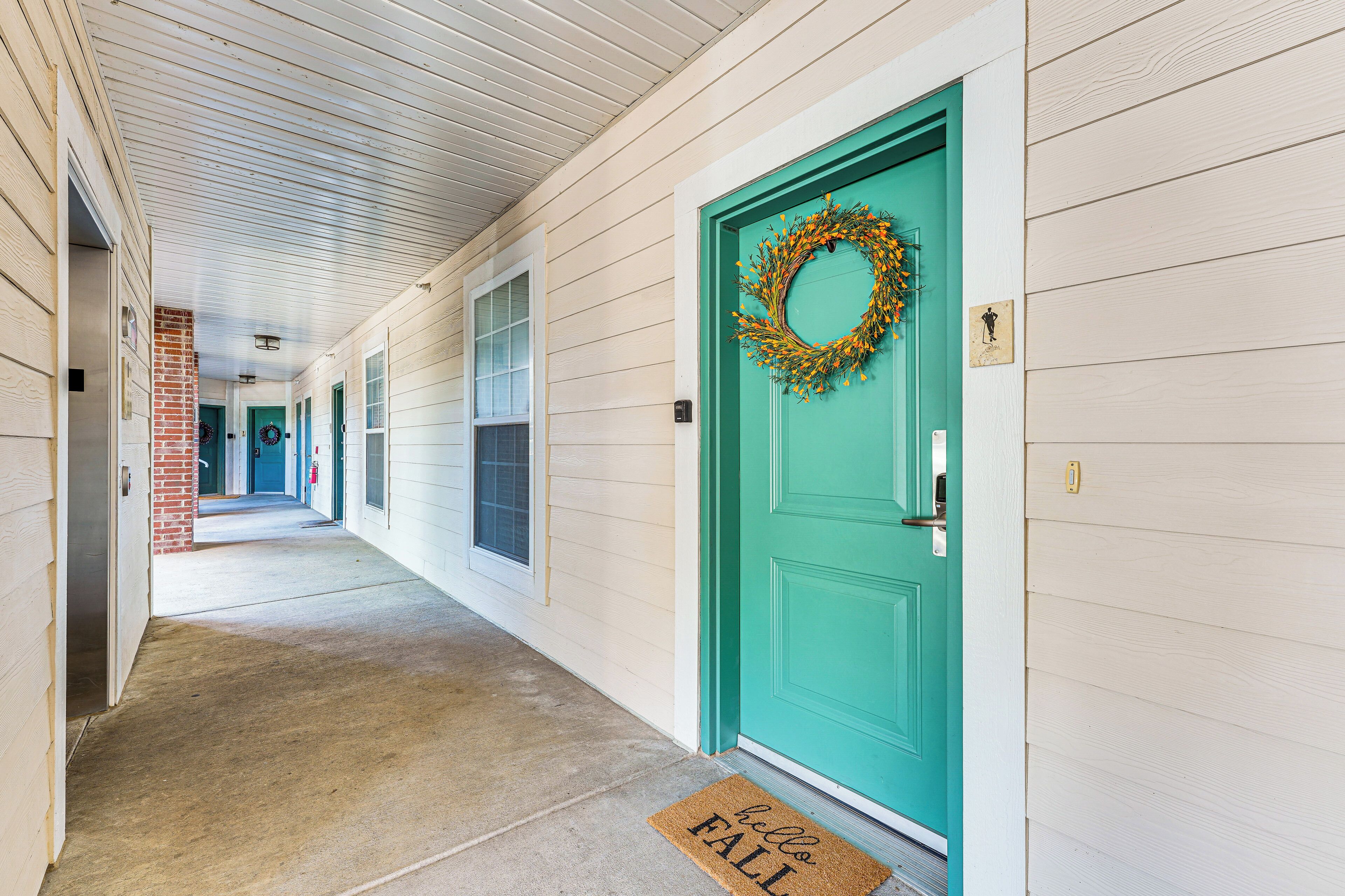 المنشأة من الداخل