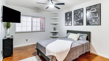 Apartment (2 Bedrooms) | Bahagian dalam