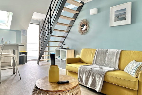 Loft 2 | Living area